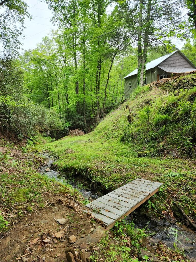 820 Beaver Creek, Andrews NC 28901 - Photo