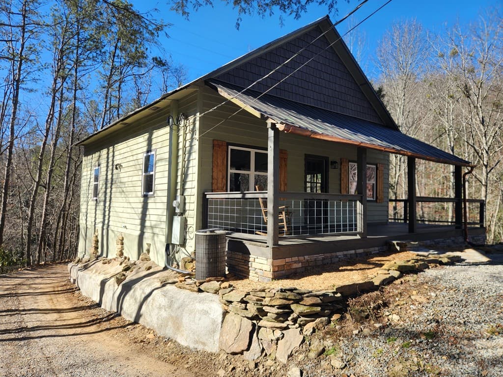 820 Beaver Creek, Andrews NC 28901 - Photo