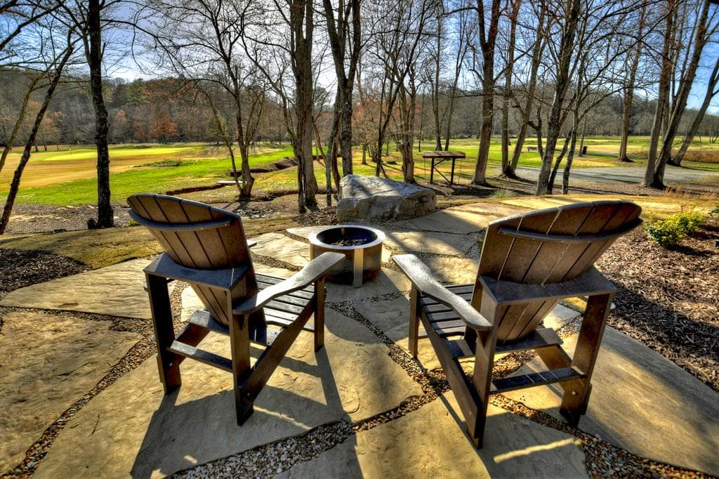 300 Old Toccoa Loop, Mineral Bluff GA 30559 - Photo
