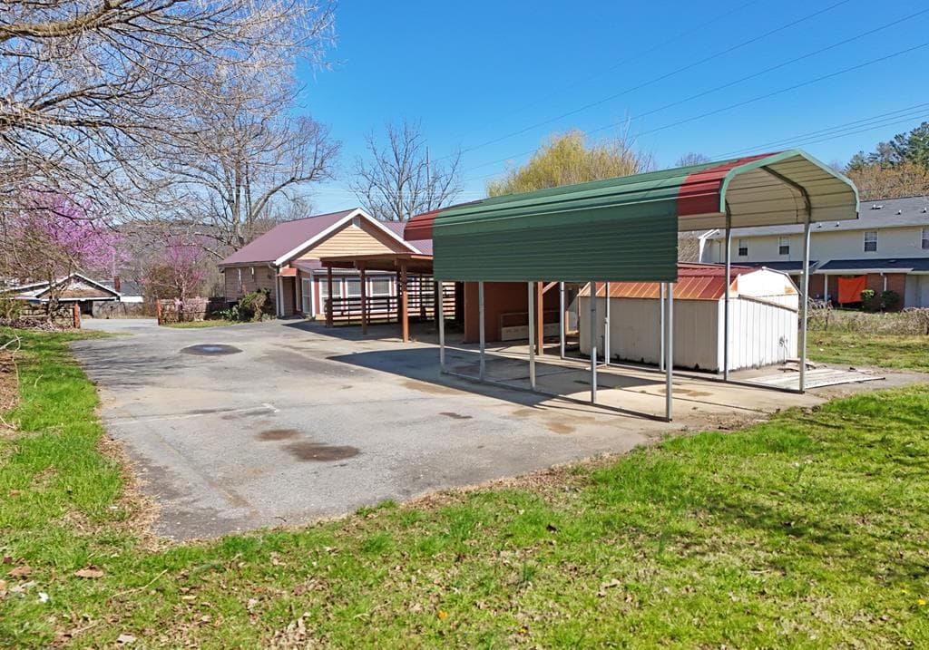 114 Kimsey Street, Blairsville GA 30512 - Photo