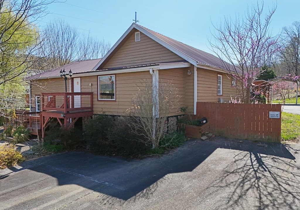 114 Kimsey Street, Blairsville GA 30512 - Photo