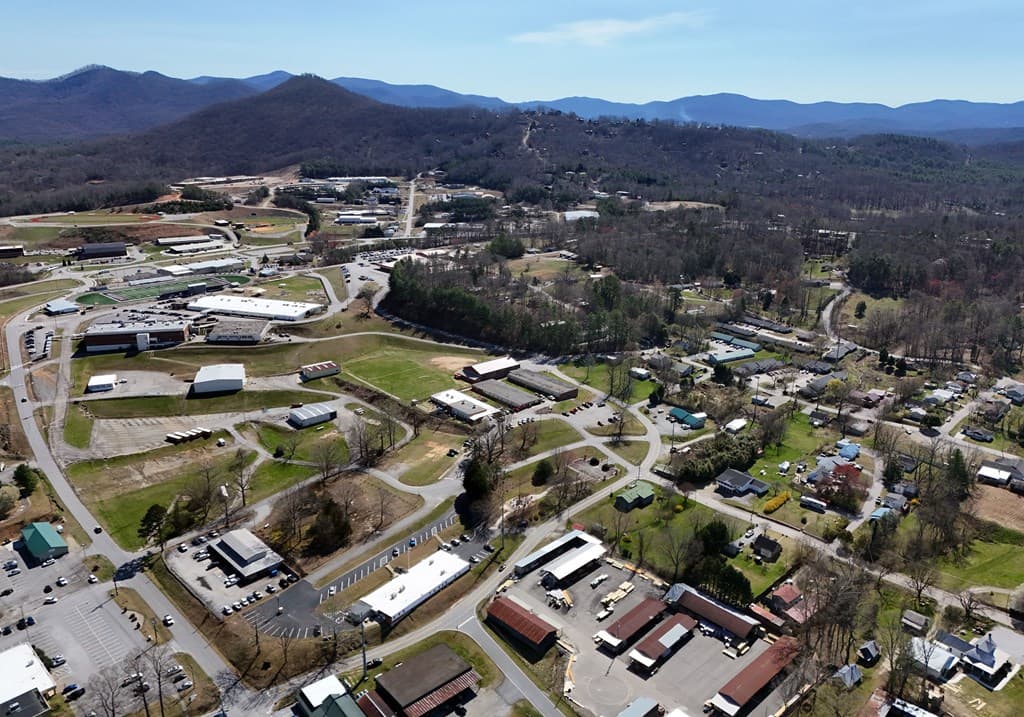 114 Kimsey Street, Blairsville GA 30512 - Photo