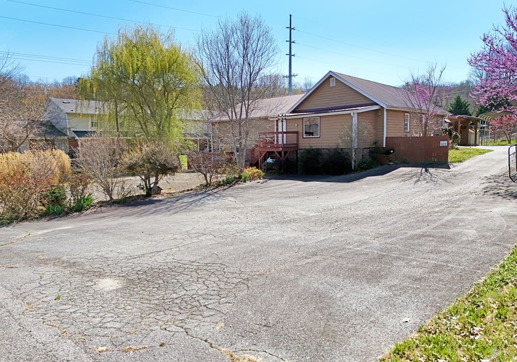 114 Kimsey Street, Blairsville GA 30512 - Photo