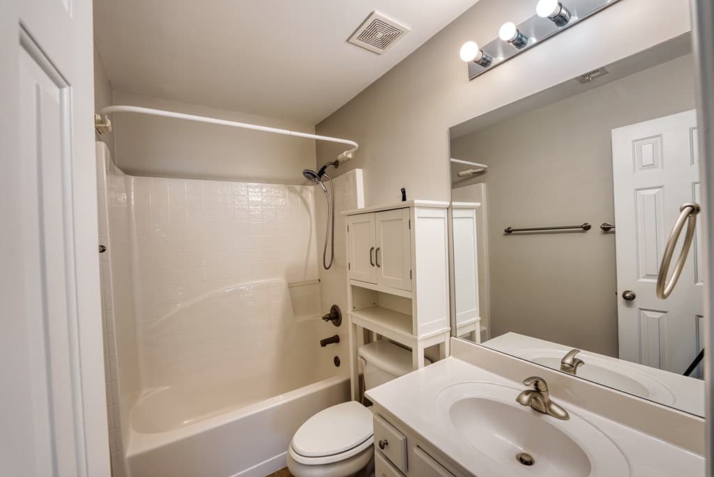 8945 Creekstone Place, Gainesville GA 30506 - Photo