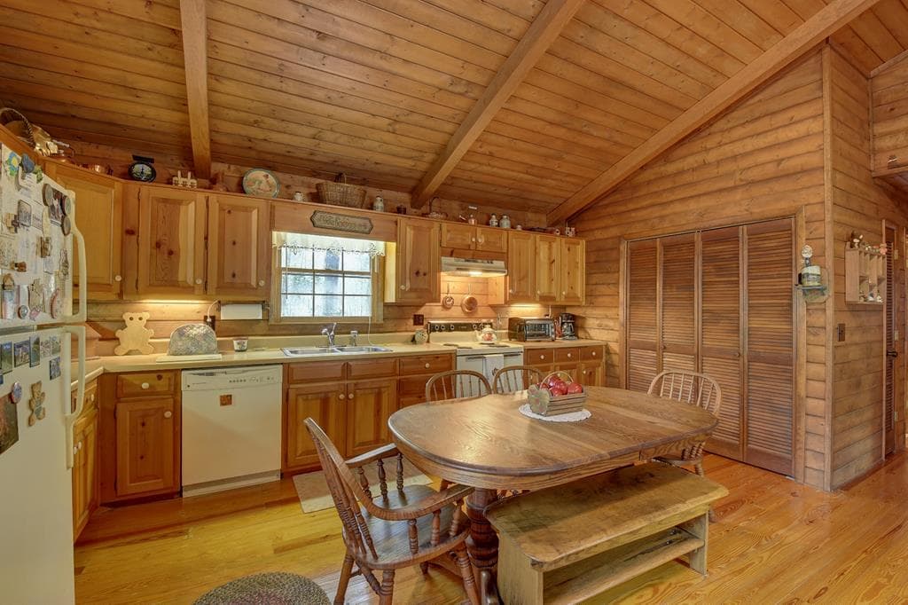 169 Wildhorse Cove Circle, Cleveland GA 30528 - Photo
