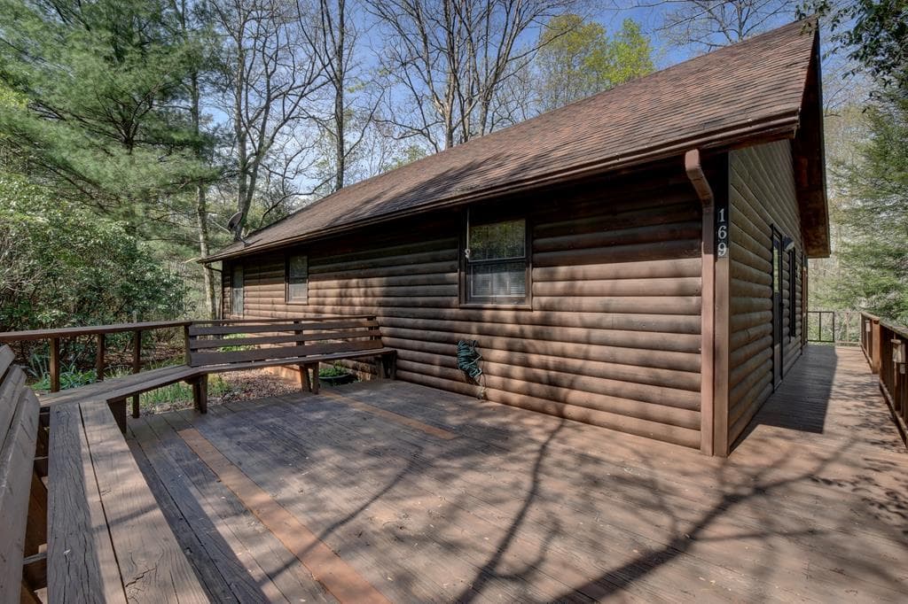 169 Wildhorse Cove Circle, Cleveland GA 30528 - Photo