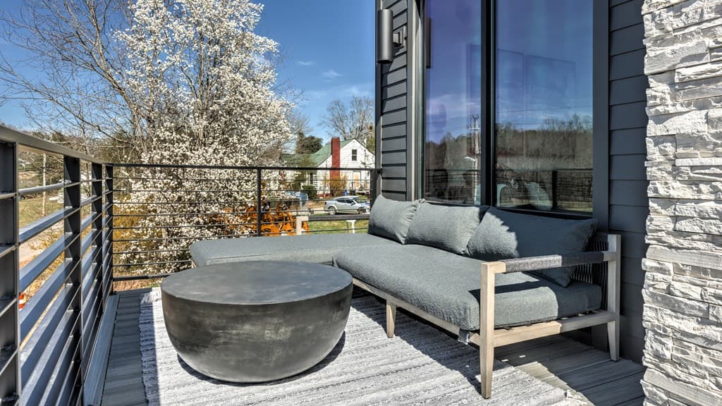 1281 #1 E Main Street, Blue Ridge GA 30513 - Photo