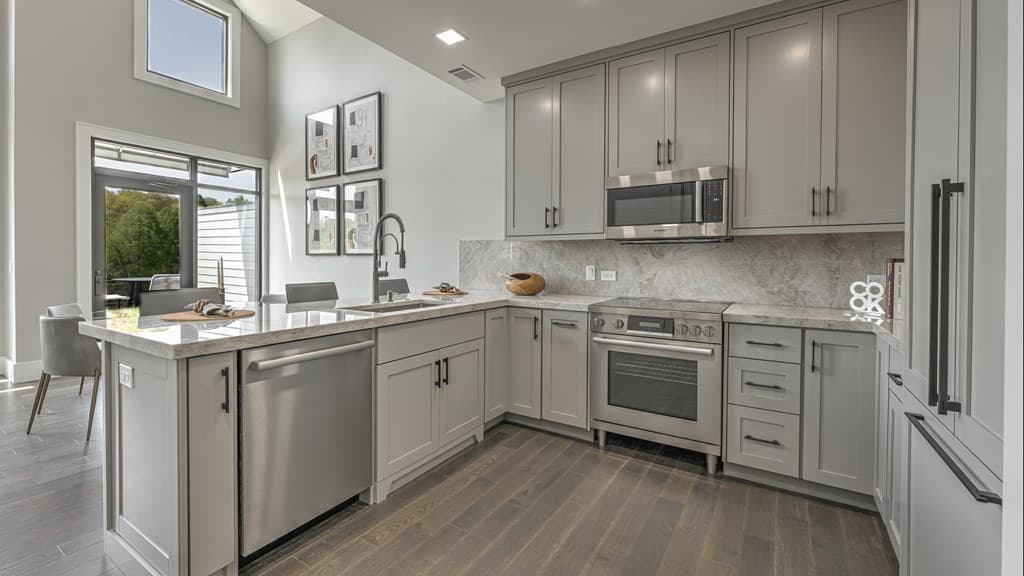 1281 #2 E Main Street, Blue Ridge GA 30513 - Photo