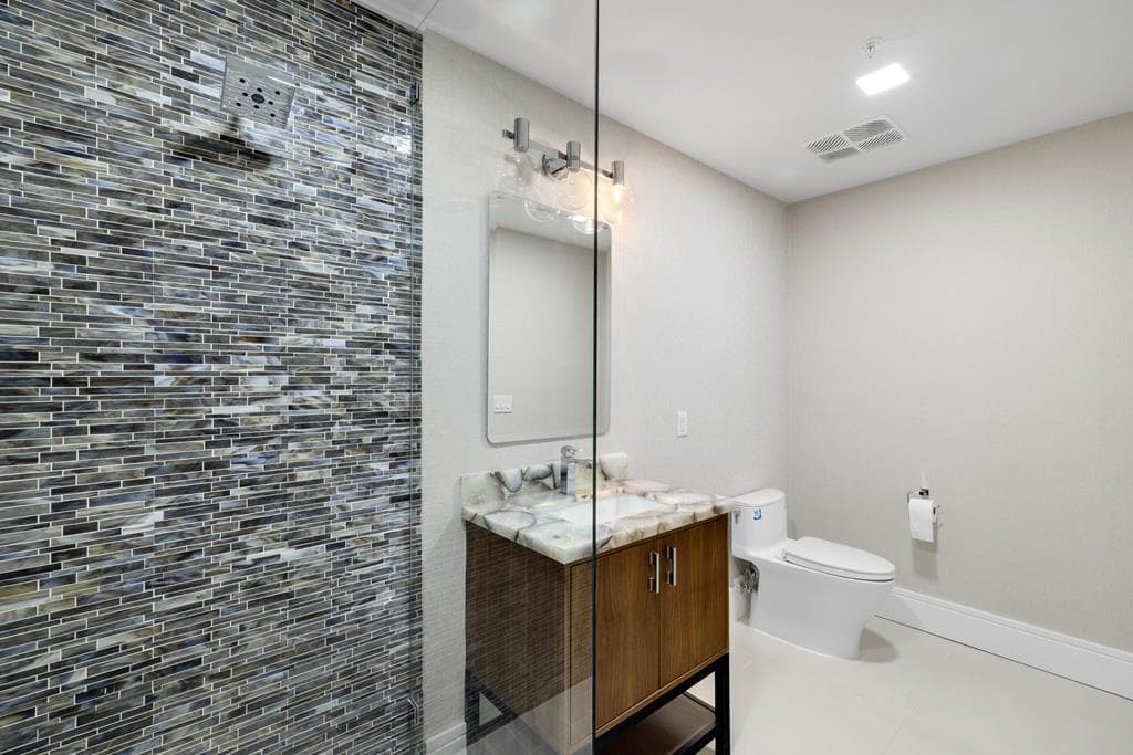 1281 #3 E Main Street, Blue Ridge GA 30513 - Photo