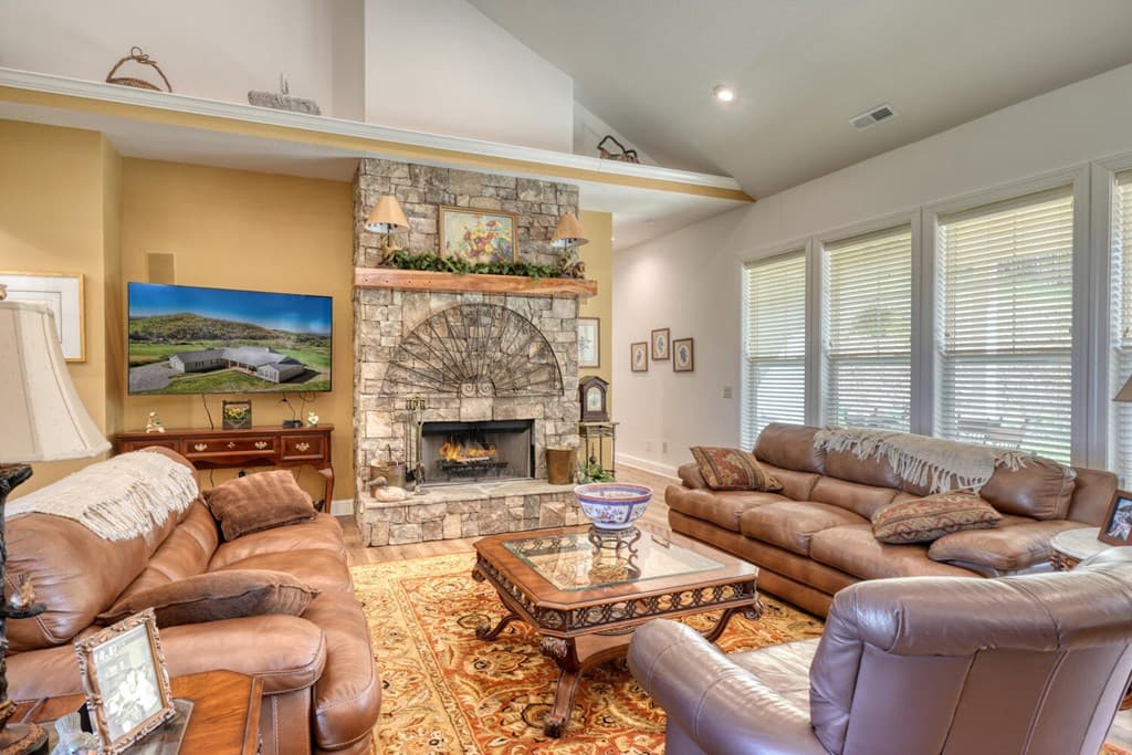 1735 Downings Creek Road, Hayesville SC 29804 - Photo