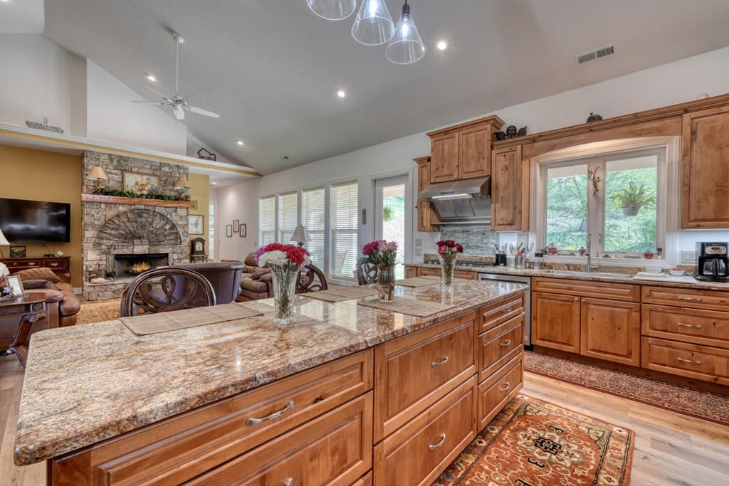 1735 Downings Creek Road, Hayesville SC 29804 - Photo