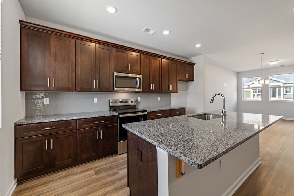 Unit 31 Grove Loop, Blue Ridge GA 30513 - Photo