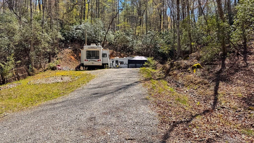 1326 Ruby Lake Drive, Hiawassee GA 30546 - Photo