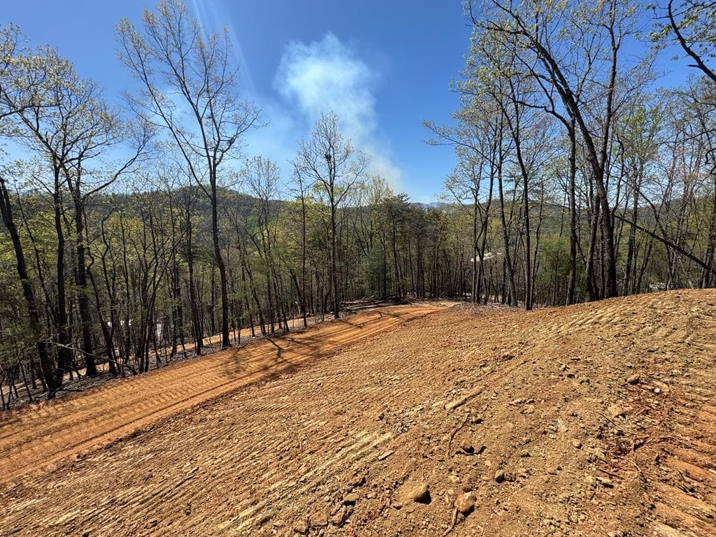 04 Wildwood Drive, Hayesville NC 28904 - Primary photo