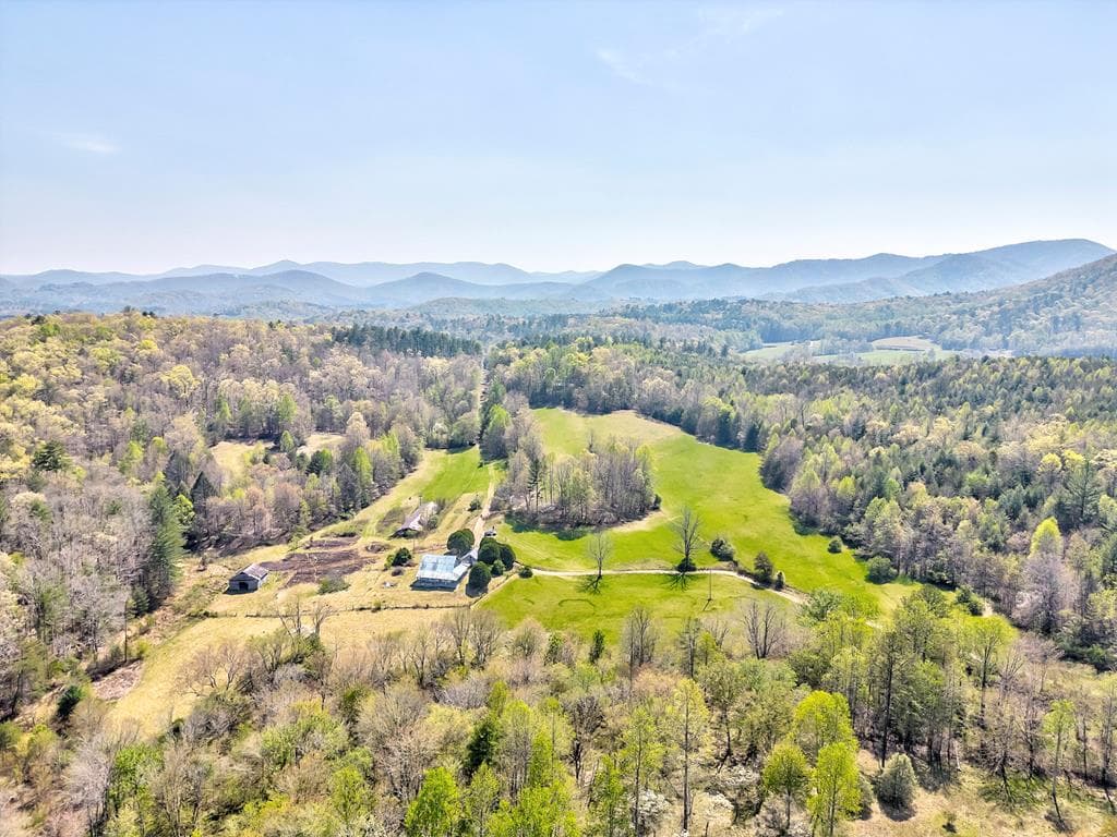 365 Waters Road, Mccaysville GA 30555 - Primary photo