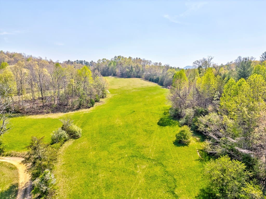 365 Waters Road, Mccaysville GA 30555 - Photo