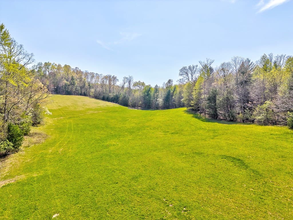 365 Waters Road, Mccaysville GA 30555 - Photo