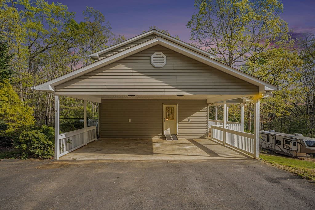 542 Sharp Top Circle, Blairsville GA 30512 - Photo