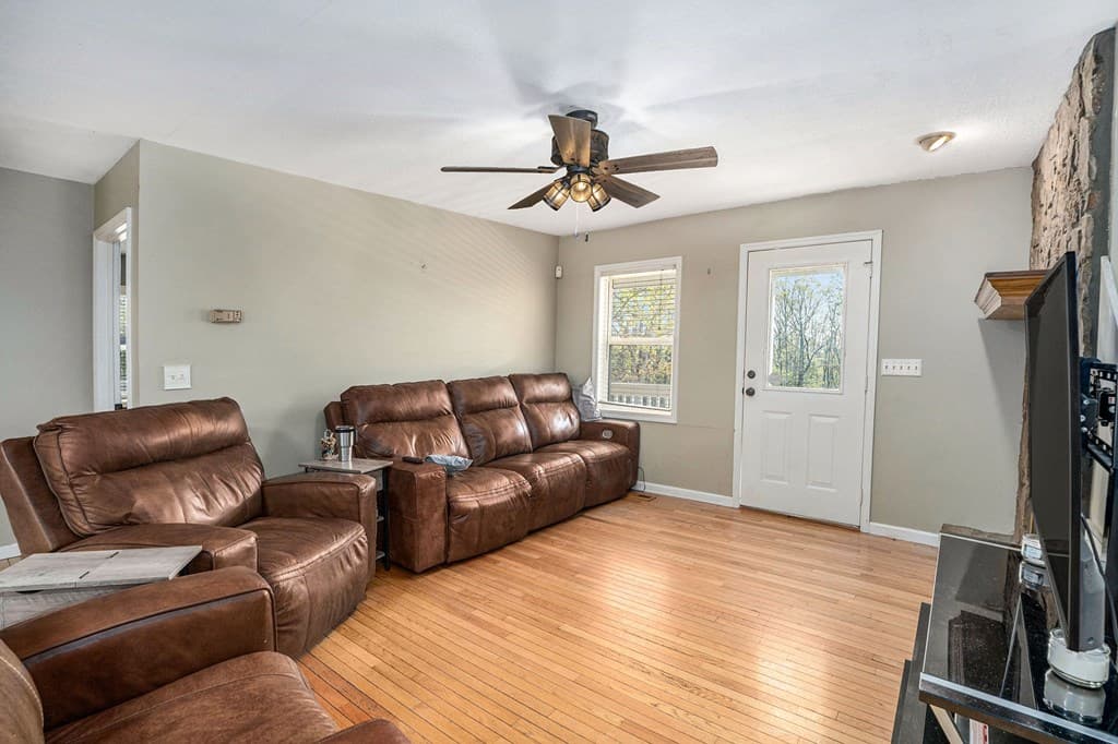 542 Sharp Top Circle, Blairsville GA 30512 - Photo