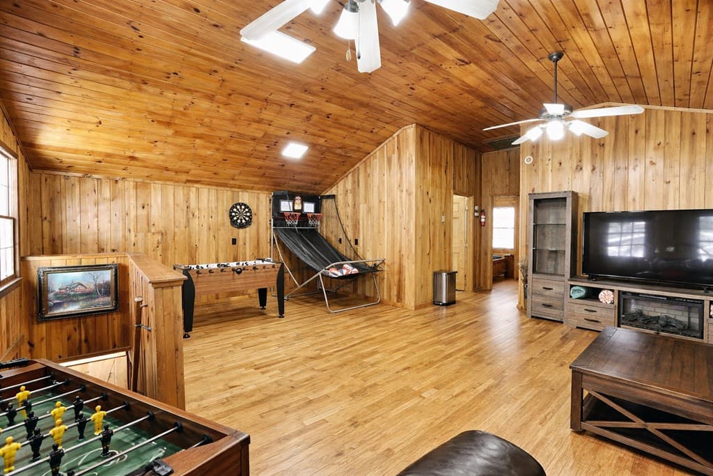 172 Sweetwater Road, Blue Ridge GA 30513 - Photo