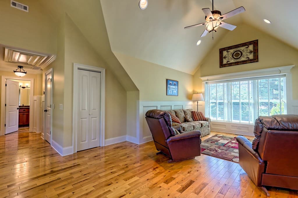 2265 Eastgate Drive, Hiawassee GA 30546 - Photo