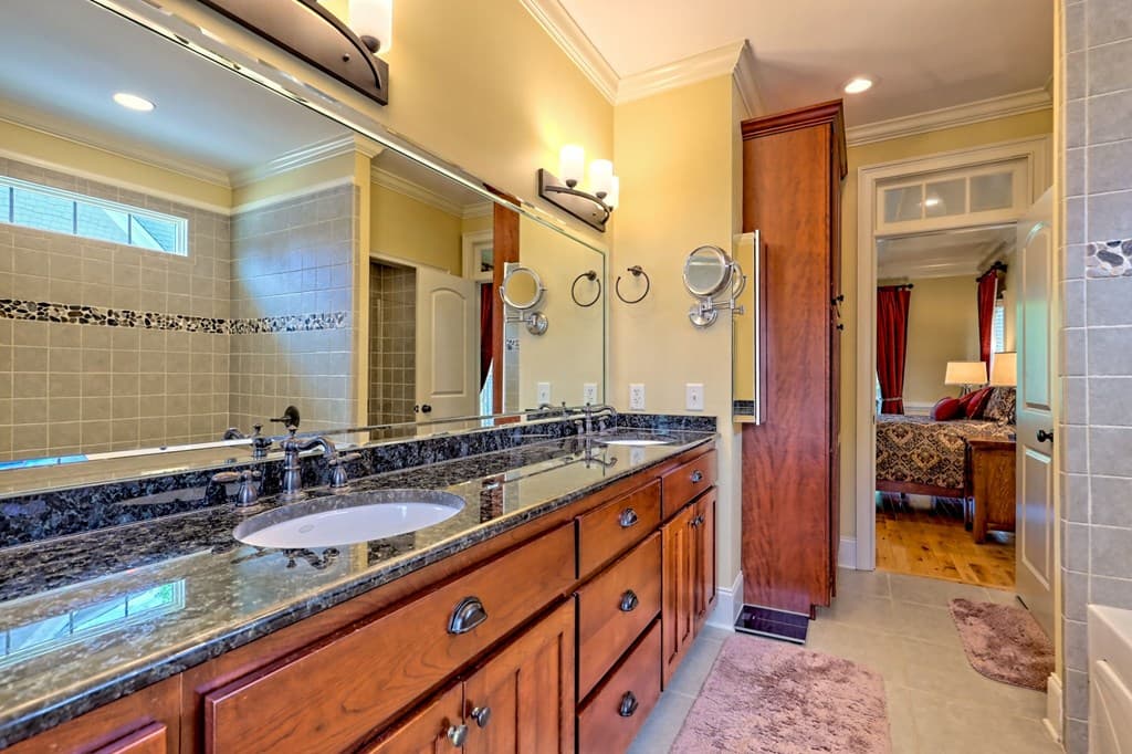 2265 Eastgate Drive, Hiawassee GA 30546 - Photo