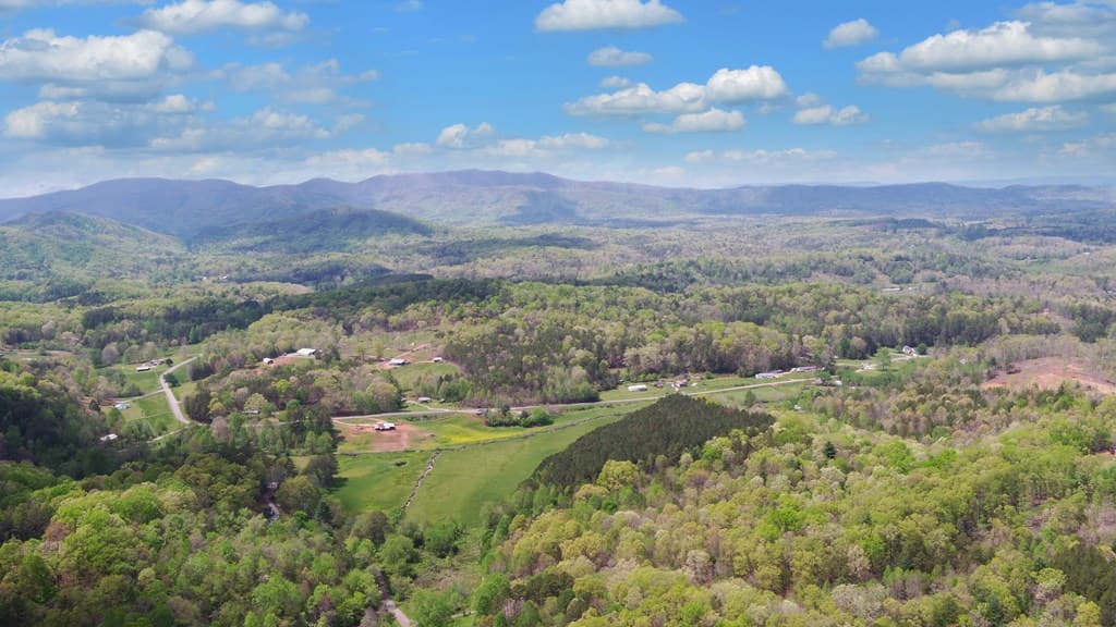 385 Elrod Circle, Turtletown TN 37391 - Photo