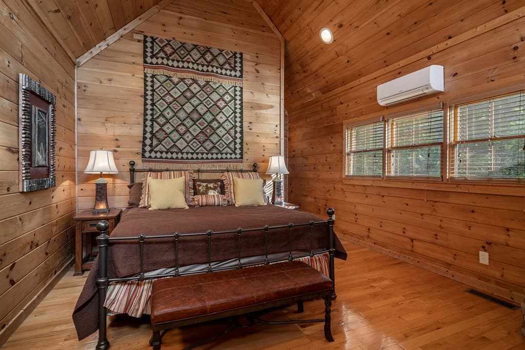 433 Spruce Circle, Mineral Bluff GA 30559 - Photo