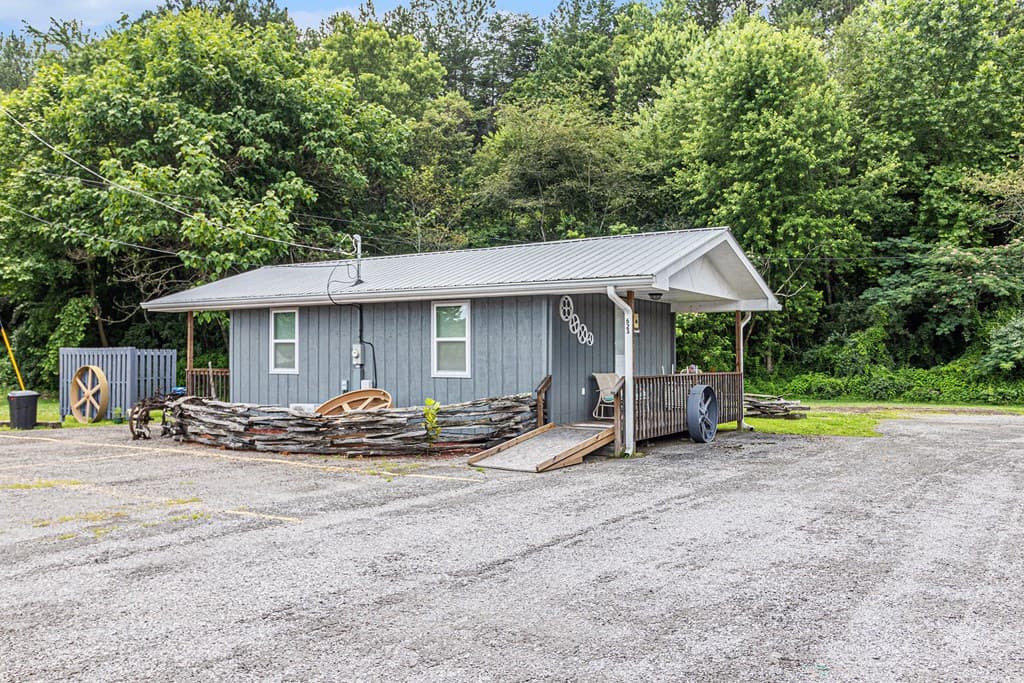 625 Ocoee Street, Copperhill TN 37317 - Photo