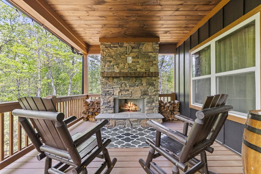 595 Arp Road, Mineral Bluff GA 30559 - Photo