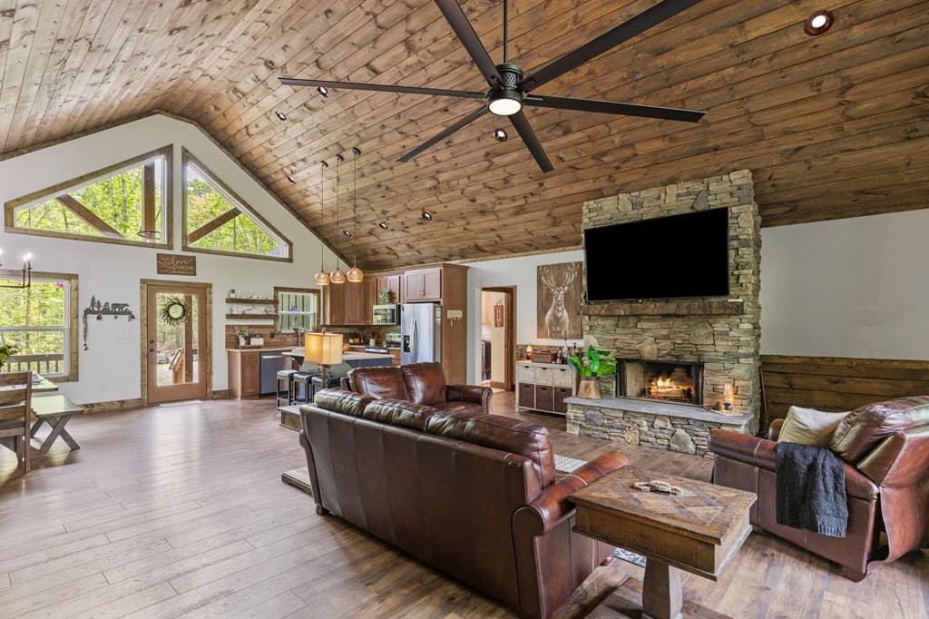 595 Arp Road, Mineral Bluff GA 30559 - Photo