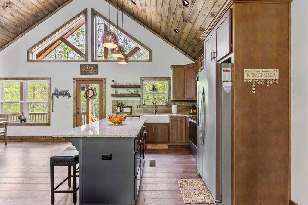 595 Arp Road, Mineral Bluff GA 30559 - Photo