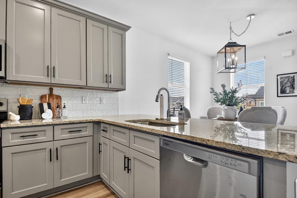 Unit 38 Grove Loop, Blue Ridge GA 30513 - Photo