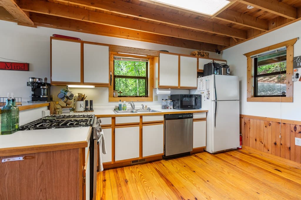 127 Berry Reister Drive, Blairsville GA 30512 - Photo