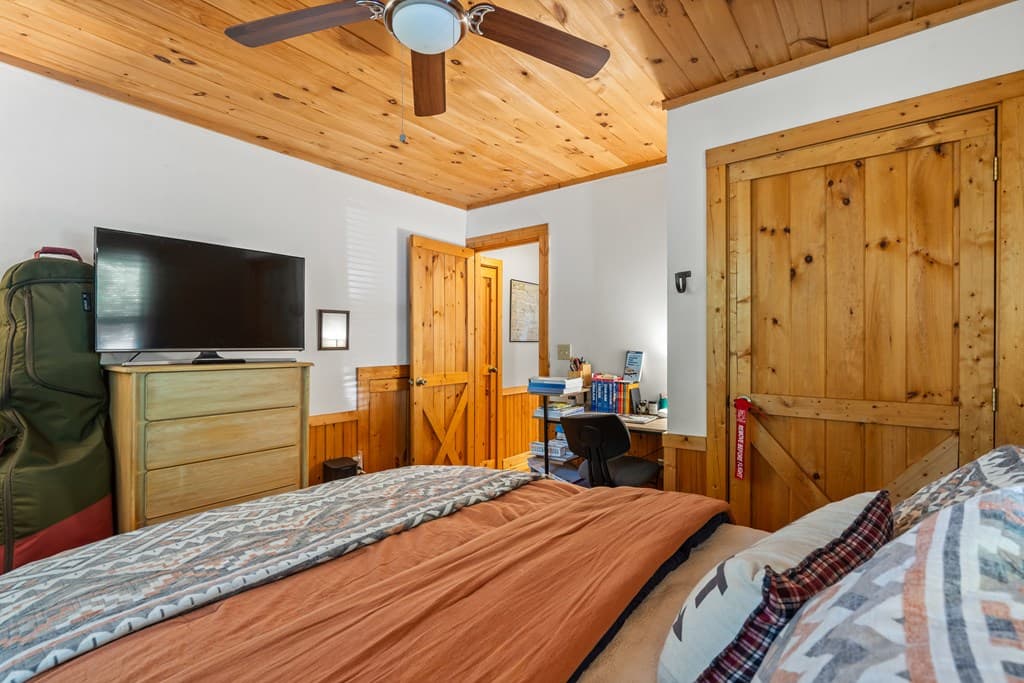 127 Berry Reister Drive, Blairsville GA 30512 - Photo