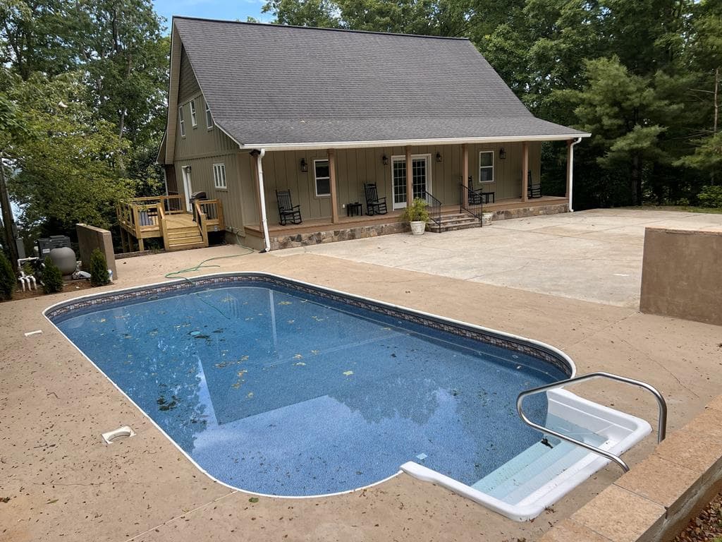 1803 Chatuge Hills Road, Hiawassee GA 30546 - Photo