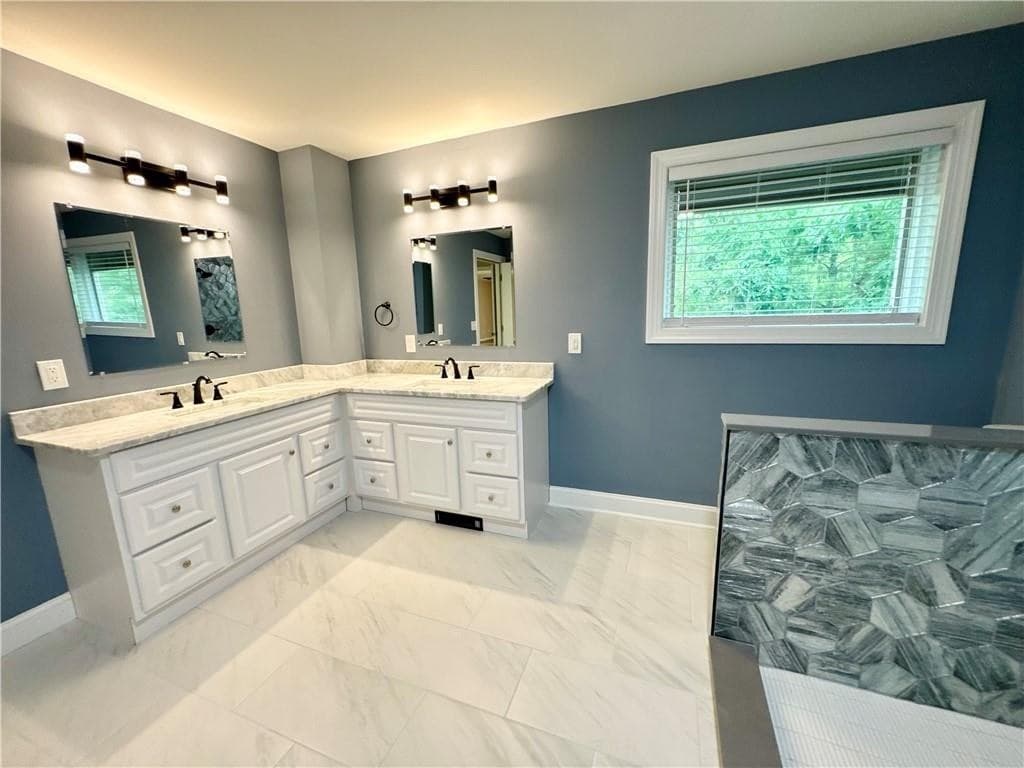 1803 Chatuge Hills Road, Hiawassee GA 30546 - Photo
