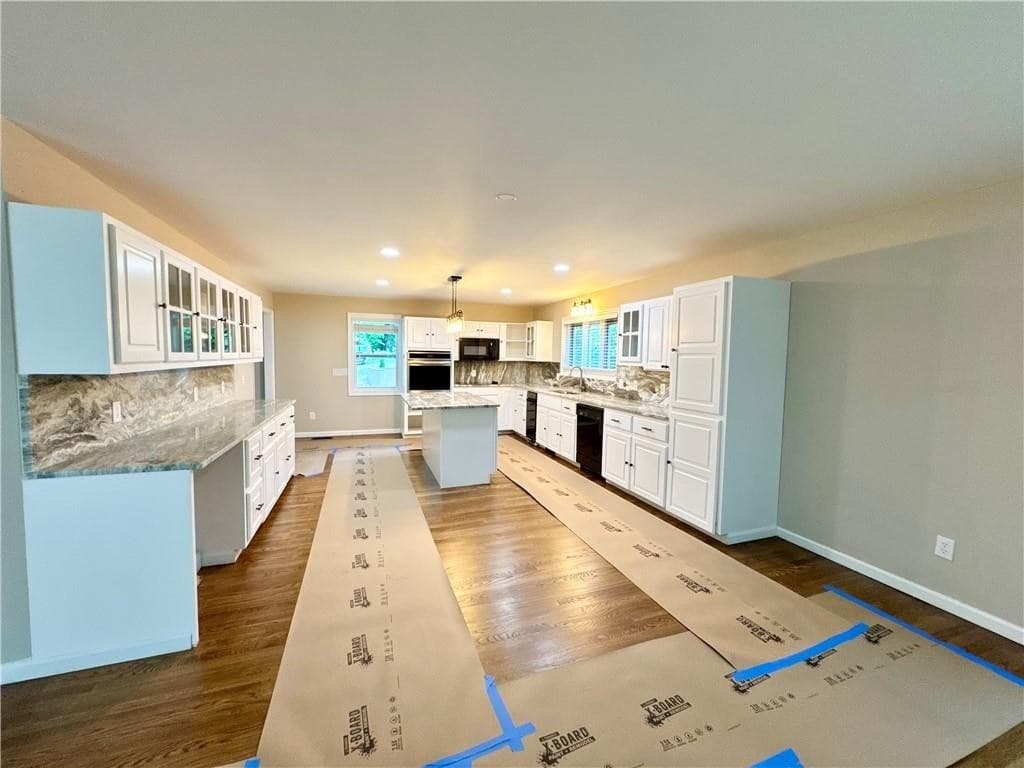 1803 Chatuge Hills Road, Hiawassee GA 30546 - Photo