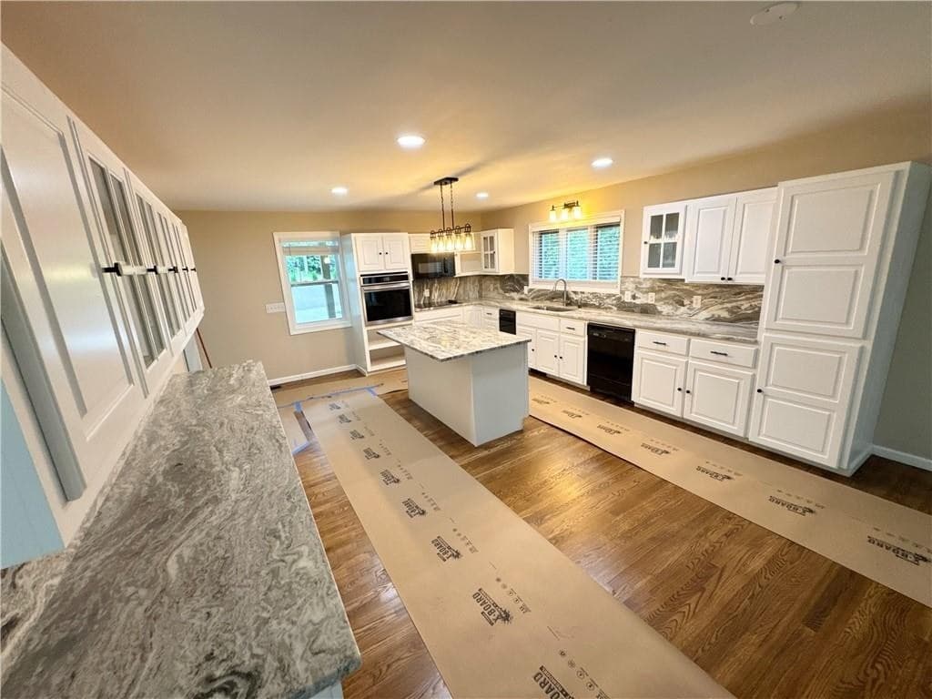 1803 Chatuge Hills Road, Hiawassee GA 30546 - Photo