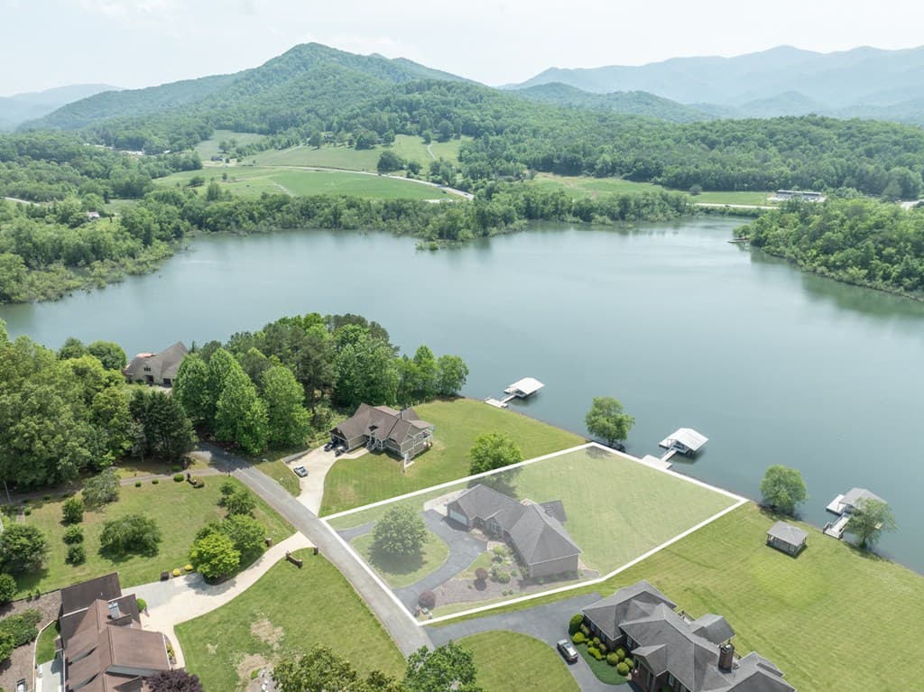 1537 Victoria Woods Drive, Hiawassee GA 30546 - Photo