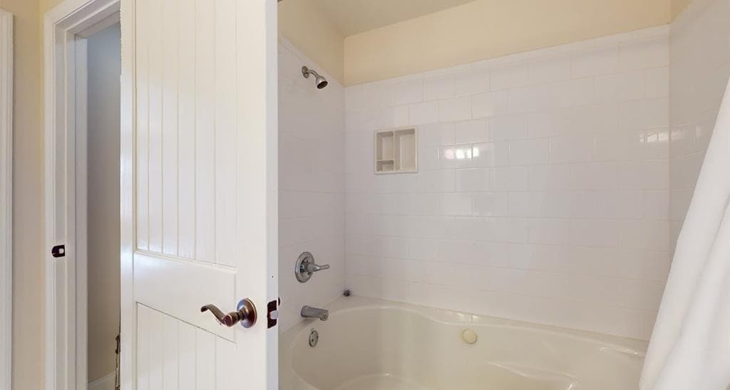1951 Island View Drive, Hiawassee GA 30546 - Photo