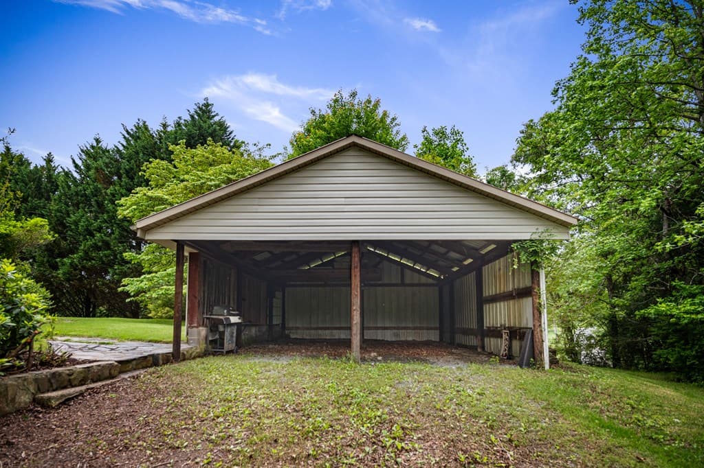 16 Hollow Springs Road, Blue Ridge GA 30513 - Photo
