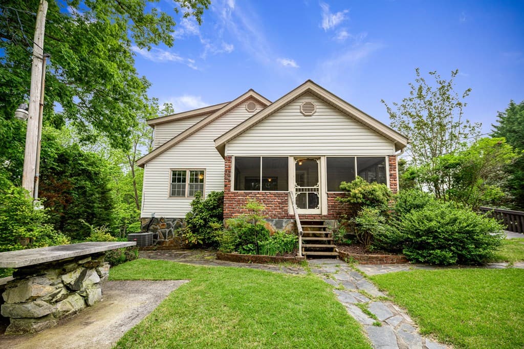 16 Hollow Springs Road, Blue Ridge GA 30513 - Photo