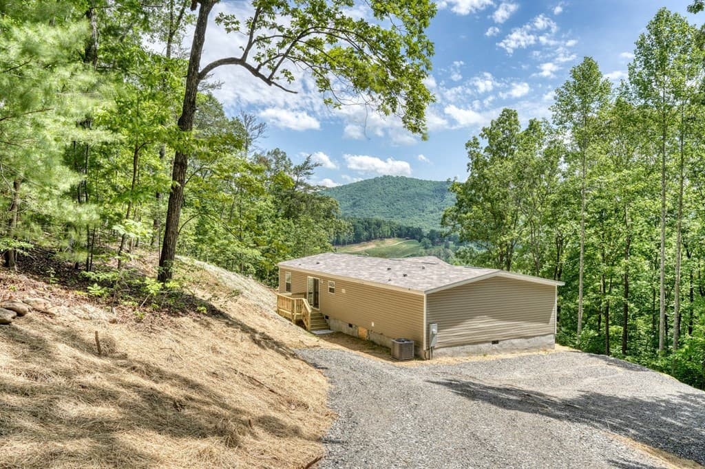 64 Town View Circle, Blairsville GA 30512 - Photo