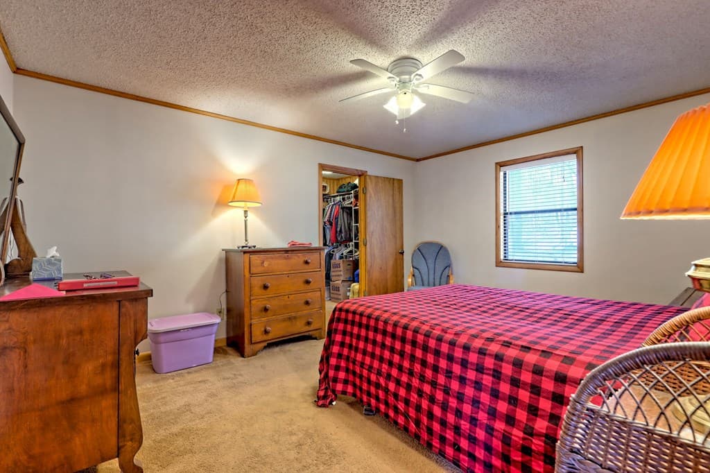 5827 Brasstown Creek Est, Young Harris GA 30582 - Photo