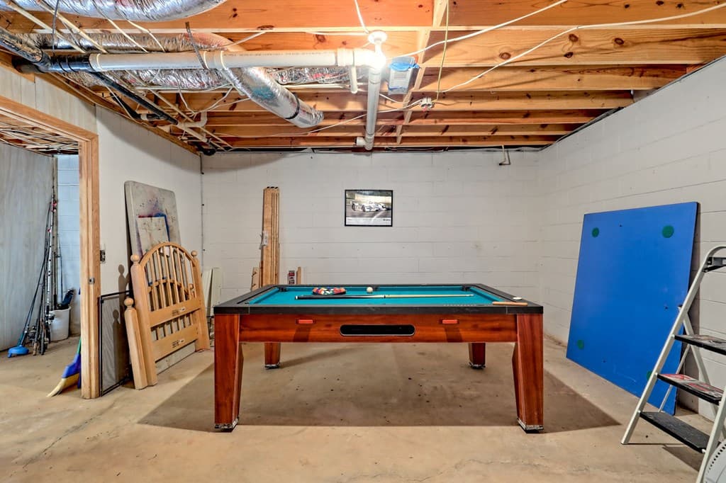 5827 Brasstown Creek Est, Young Harris GA 30582 - Photo