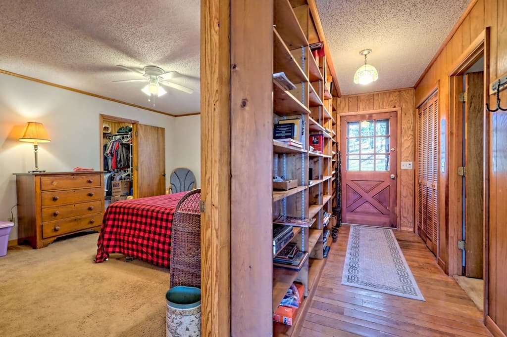 5827 Brasstown Creek Est, Young Harris GA 30582 - Photo