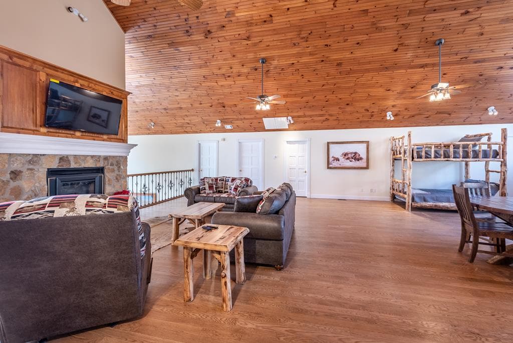 33 Tj Mote Road, Dahlonega GA 30533 - Photo