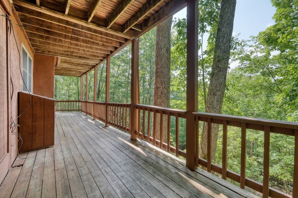 1795 Ivy Mountain Road, Hiawassee GA 30546 - Photo