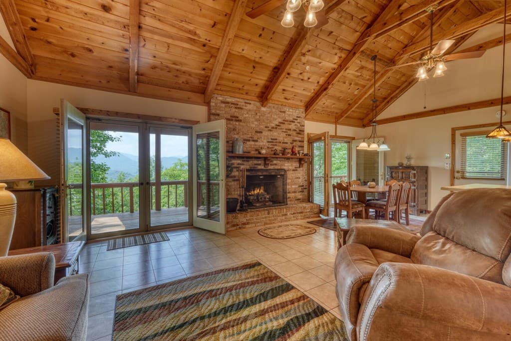 1795 Ivy Mountain Road, Hiawassee GA 30546 - Photo